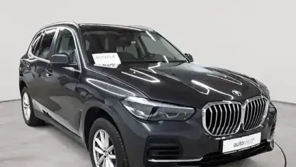 Begagnad BMW X5 Sport Line 286 HK (210 kW) 2023 Grå SUV