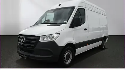 Gebraucht Mercedes Sprinter 170 PS (125 kW) 2025 Weiß Van