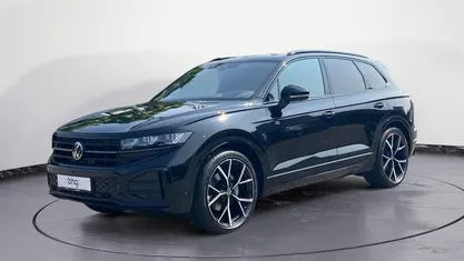 Neu VW Touareg R-line 286 PS (210 kW) 2025 Schwarz SUV