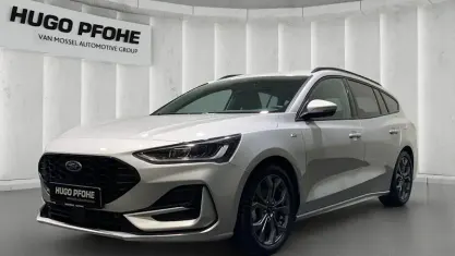 Gebraucht Ford Focus ST-Line 155 PS (114 kW) 2025 Silber Kombi