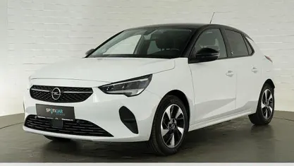 Schnee weiß Gebraucht 2021 Opel Corsa-e Edition Kleinwagen | 13.824 € (Guter Preis)