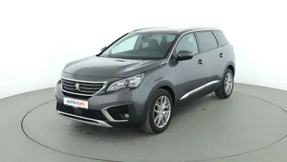 Gebraucht Peugeot 5008 Allure 131 PS (96 kW) 2019 Grau SUV