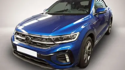Gebraucht VW T-Roc Cabriolet R-line 150 PS (110 kW) 2025 Ravennablaumetallic Cabrio
