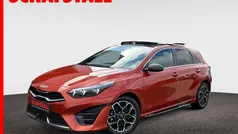 Orange ((rng) orange fusion met.) Neu 2025 Kia Ceed GT GT-Line Limousine | 26.979 € (Fairer Preis)