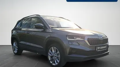 Gebraucht Skoda Karoq Style 150 PS (110 kW) 2023 Graphitegrau metallic SUV