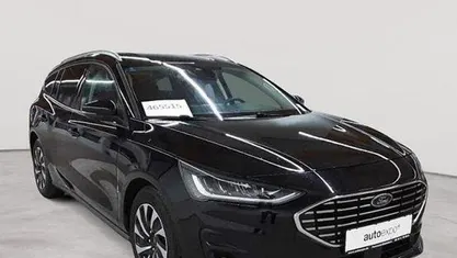Gebraucht Ford Focus Titanium 120 PS (88 kW) 2022 Agate black metallic Kombi