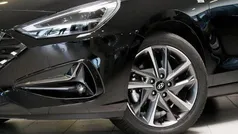 Phantom black / mic Gebraucht 2022 Hyundai i30 Trend Limousine | 13.875 € (Fairer Preis)