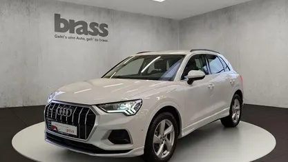 2y gletscherweiß metallic Gebraucht 2019 Audi Q3 Ambiente SUV | 29.600 € (Fairer Preis)