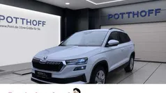 Weiss Gebraucht 2024 Skoda Karoq Selection SUV | 29.977 € (Guter Preis)