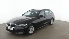 Schwarz Gebraucht 2021 BMW 320 Advantage Kombi | 26.550 € (Fairer Preis)
