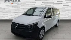 Gebraucht 2021 Mercedes Vito Van / Kleinbus | 33.801 € (Fairer Preis)