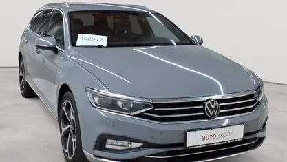 Gebraucht VW Passat Elegance 150 PS (110 kW) 2022 Kombi