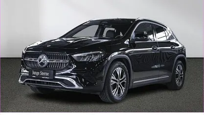 Gebraucht Mercedes GLA200 Progressive 163 PS (119 kW) 2024 Unilack nachtschwarz SUV