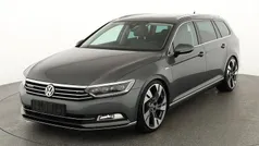 Indium grau metallic Gebraucht 2016 VW Passat Highline Kombi | 22.445 € (Teuer)