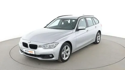 Gebraucht BMW 318 Advantage 136 PS (100 kW) 2019 Grau Kombi