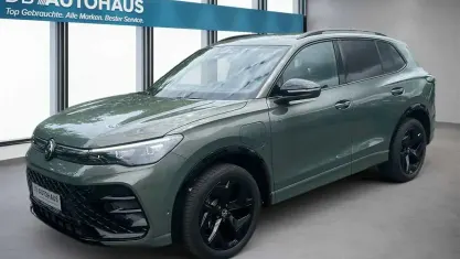 Gebraucht VW Tiguan R-line 204 PS (150 kW) 2025 Grün SUV