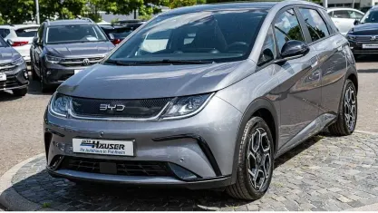 Neu BYD Dolphin Design 150 kW (204 PS) 2026 Grau Kleinwagen
