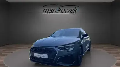 Gebraucht Audi S3 Sport 310 PS (228 kW) 2023 Daytonagrau perleffekt Limousine
