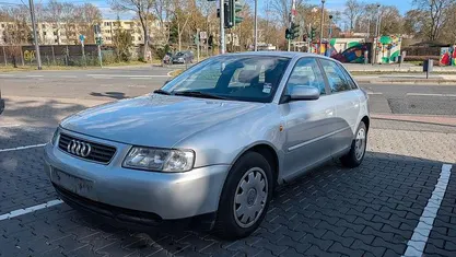 Gebraucht Audi A3 101 PS (74 kW) 1999 Silber Kleinwagen