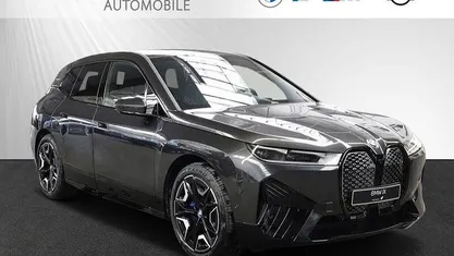 Gebraucht 2023 BMW iX Sport Line SUV | 45.500 € (Fairer Preis)