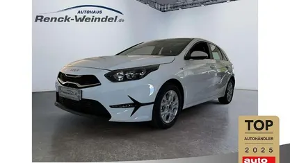Gebraucht 2024 Kia Ceed Vision Kleinwagen | 19.489 € (Fairer Preis)
