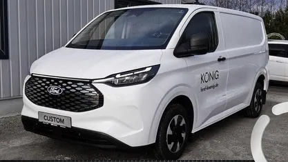 Gebraucht Ford E-Transit Trend 160 kW (218 PS) 2024 Weiß Van