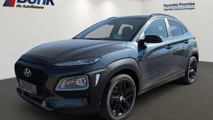 Gebraucht Hyundai Kona Advantage 120 PS (88 kW) 2020 Dark knight / mic SUV