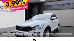 Weiss Gebraucht 2024 VW T-Roc Life SUV | 20.977 € (Superpreis)