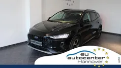 Schwarz metallic Gebraucht 2024 Ford Focus Active Kombi | 25.490 € (Superpreis)