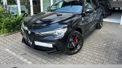 Schwarz (schwarz) Gebraucht 2021 Alfa Romeo Stelvio Quadrifoglio SUV | 49.850 € (Superpreis)