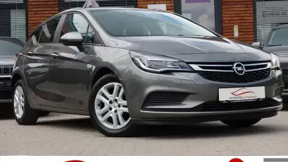 Gebraucht Opel Astra Edition 95 PS (69 kW) 2017 Quarz grau Limousine
