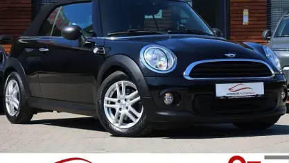 Gebraucht Mini One Cabriolet Pepper 98 PS (72 kW) 2014 Midnight black metallic Cabrio