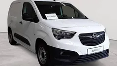 Jade weiß Gebraucht 2020 Opel Combo Selection Van / Kleinbus | 11.990 € (Superpreis)