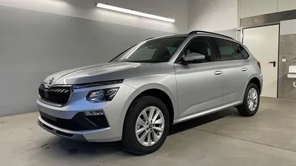 Gebraucht 2025 Skoda Kamiq Selection SUV | 28.190 € (Fairer Preis)