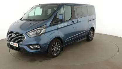 Gebraucht Ford Tourneo Titanium 170 PS (125 kW) 2019 Blau Van / Kleinbus