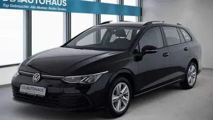 Gebraucht VW Golf VIII Life 110 PS (80 kW) 2024 Schwarz Kombi