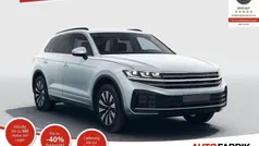 Schwarz Neu 2025 VW Touareg Elegance SUV | 69.990 €
