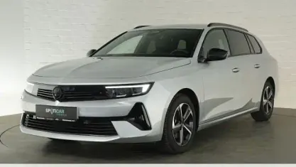 Gebraucht Opel Astra 131 PS (96 kW) 2024 Silber Kleinwagen