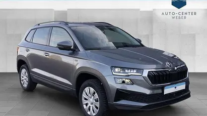 Gebraucht Skoda Karoq Tour 150 PS (110 kW) 2025 Grau SUV