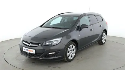 Grau Gebraucht 2016 Opel Astra Style Kombi | 9.620 € (Fairer Preis)