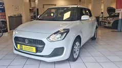 Weiß Gebraucht 2021 Suzuki Swift Club Kleinwagen | 12.990 € (Guter Preis)