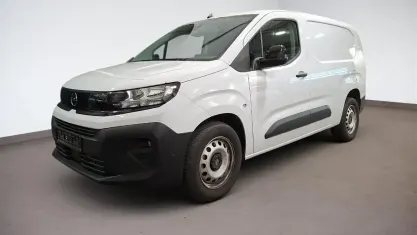 Occasion Opel Combo Basis 131 ch (96 kW) 2025 Blanc Monospace