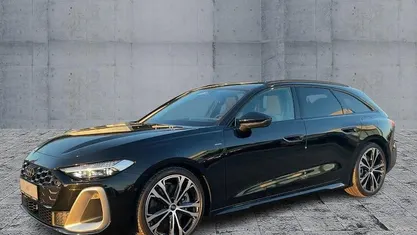 Gebraucht 2025 Audi A5 Ambiente Coupé | 70.830 € (Fairer Preis)