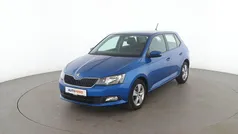 Blau Gebraucht 2017 Skoda Fabia Ambition Limousine | 9.940 € (Fairer Preis)