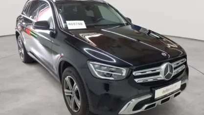 Gebraucht Mercedes GLC300e Exclusive 211 PS (155 kW) 2021 Schwarz SUV