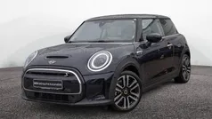 Enigmatic black Gebraucht 2023 Mini Cooper SE Classic Kleinwagen | 22.900 € (Fairer Preis)