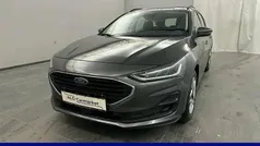 Grau Gebraucht 2022 Ford Focus Cool & Connect Kombi | 14.980 € (Guter Preis)