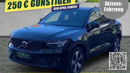 Gebraucht Volvo XC40 Plus 192 PS (141 kW) 2022 Onyx black metallic SUV
