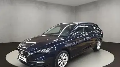 Gebraucht Seat Leon Style 131 PS (96 kW) 2022 Asphalt blau metallic Kombi