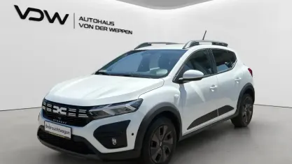Gebraucht Dacia Sandero Expression 101 PS (74 kW) 2025 Weiß Kleinwagen
